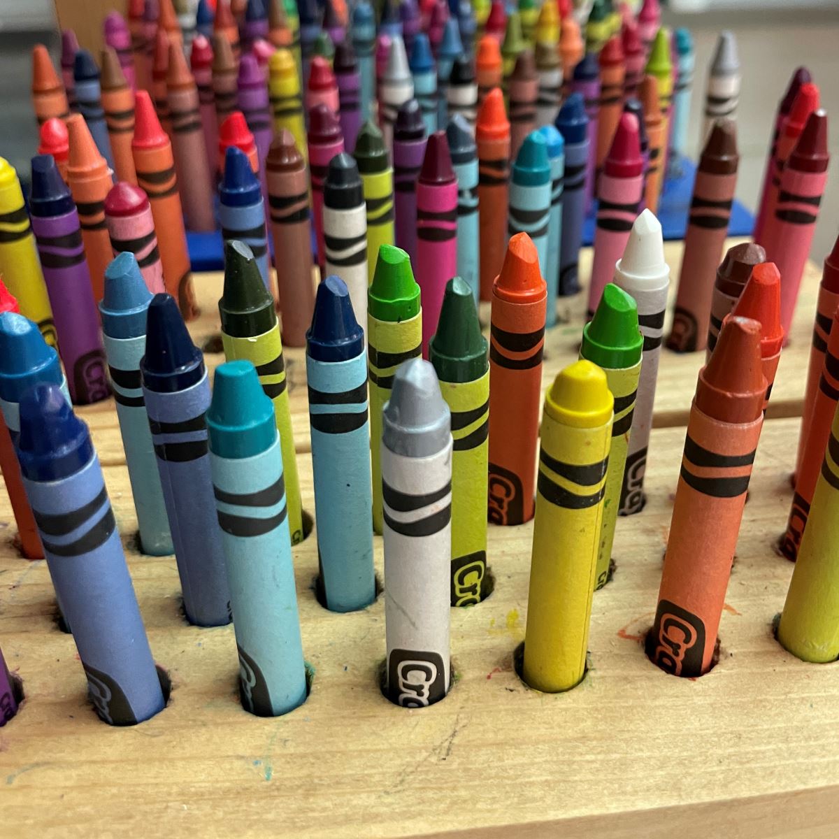 Wooden Crayon holder 